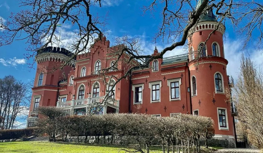 Boo Slott, Sweden